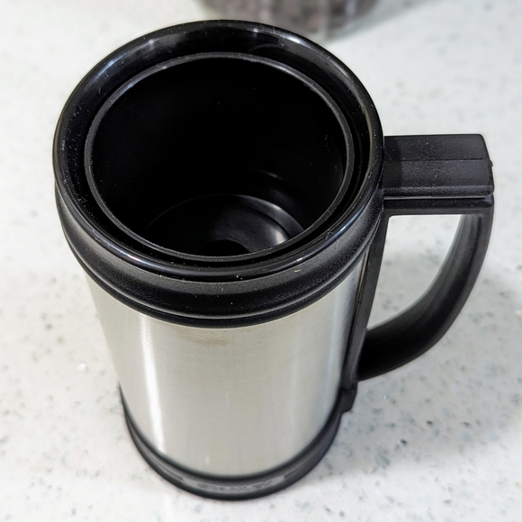 Stanley Classic Stainless Steel Tumbler Travel Cup - Picture 4 of 5